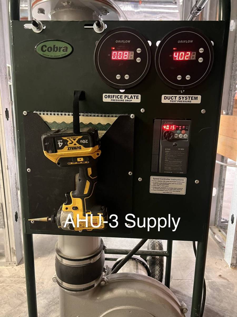 Duct leakage test rig